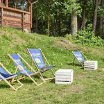 Pet Friendly In - Nida