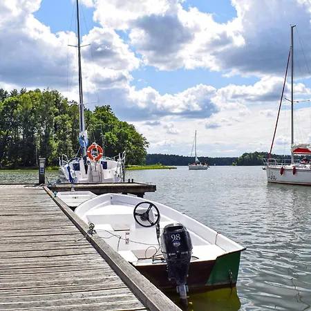 Pet Friendly In - Nida